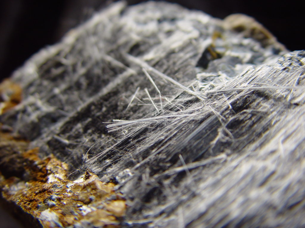 amianto-tipo-mineral